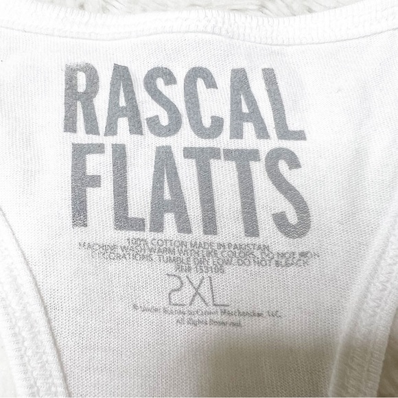 NWOT Rascal Flatts Official Back To US Tour Racerback Tank Top White Women’s 2XL - Picture 4 of 4